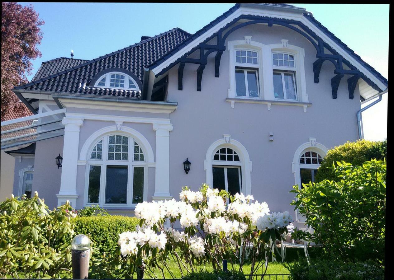 Villa Flora Фрідріхштадт Екстер'єр фото